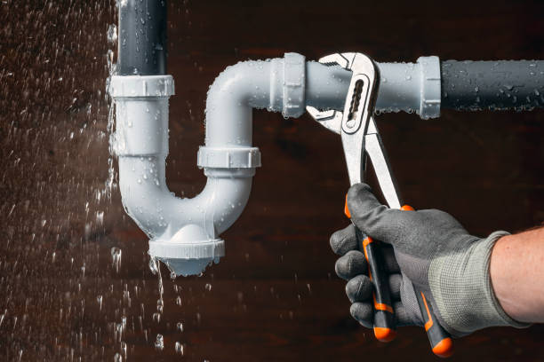 Professional Plumbing technician working in North Dakota, ND